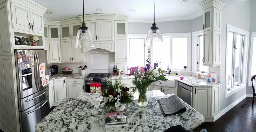 Classic White Kitchen - Bristol, IN by Leatherman Supply Inc - Photo 2