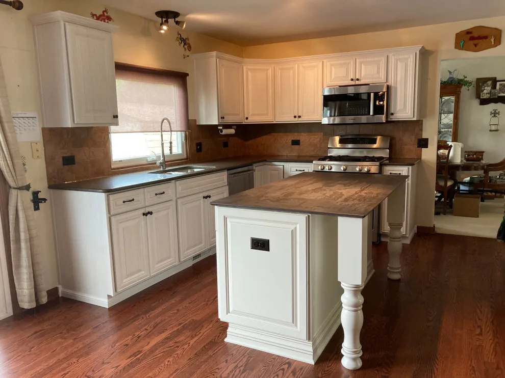 Cabinet Refacing for a Classic Kitchen Renovation by Kitchen Solvers Of Grayslake - Photo 11