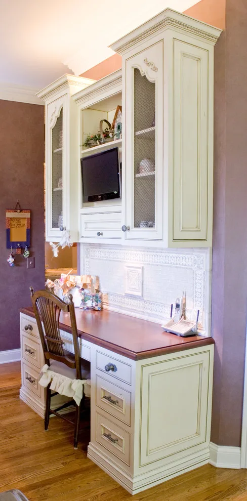 Classic Kitchen by Hartert-Russell - Photo 4