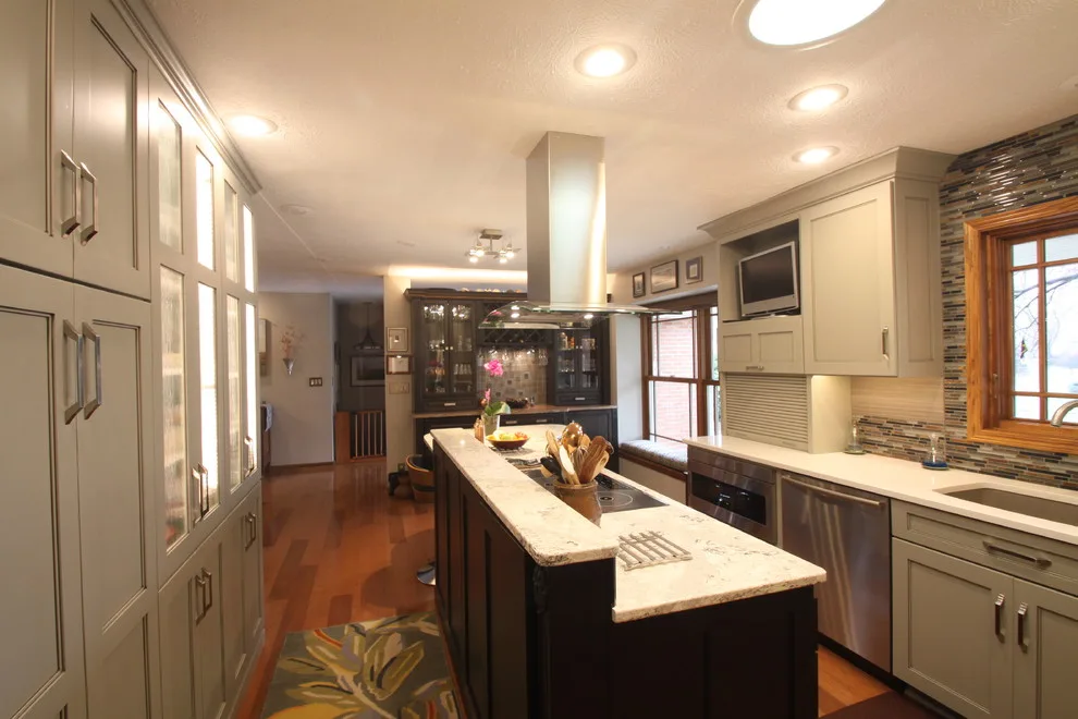 Transitional Aesthetics by Lincoln Cabinet - Photo 3