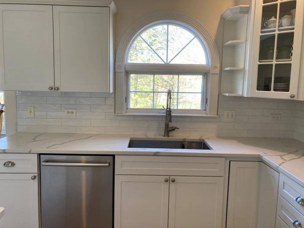Glacier White Transitional Hybrid Kitchen Renovation by Kitchen Solvers Of Grayslake - Photo 14