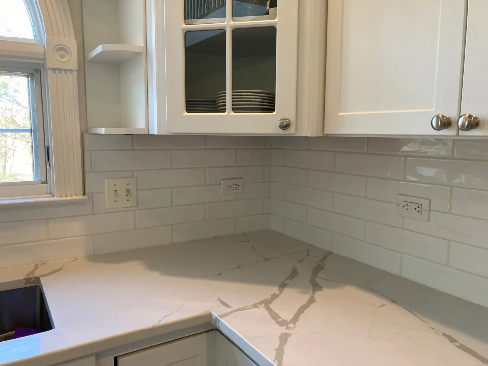 Glacier White Transitional Hybrid Kitchen Renovation by Kitchen Solvers Of Grayslake - Photo 9