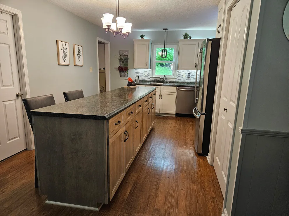 Hybrid Kitchen Renovation for Transitioning Spaces by Kitchen Solvers Of Spring Hill - Photo 4
