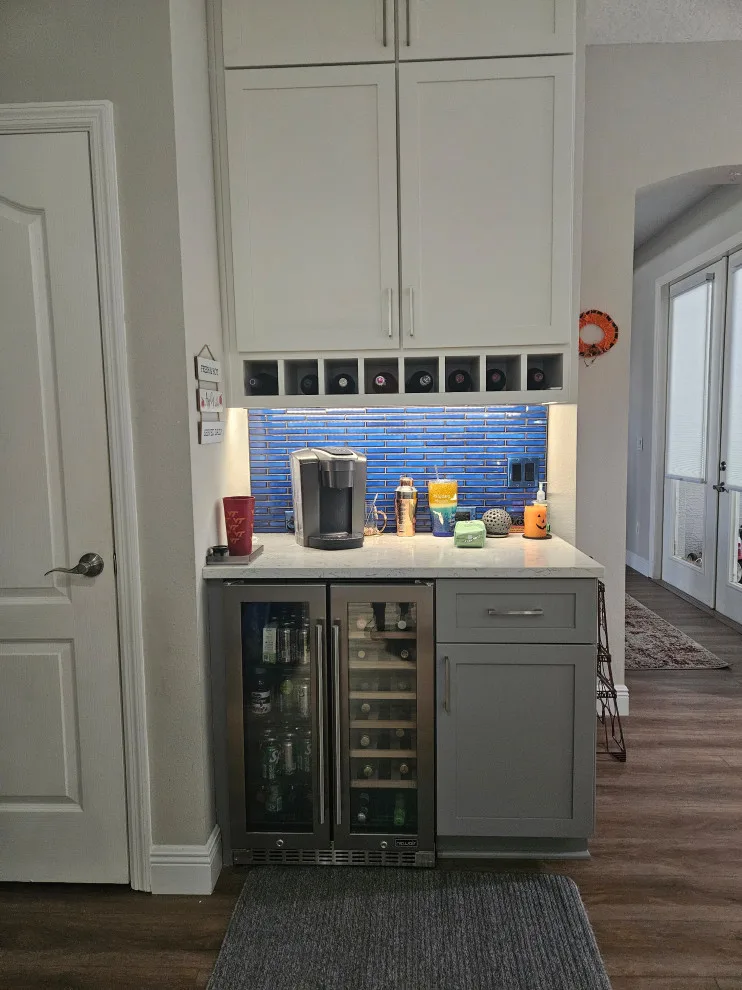 Transitional Hybrid Kitchen Renovation by Kitchen Solvers Of Orlando - Photo 3