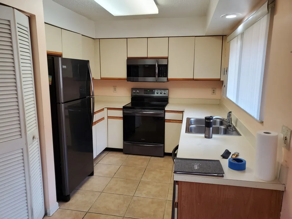 Matte Grey Transitional Kitchen Renovation by Kitchen Solvers Of Fort Lauderdale - Photo 3