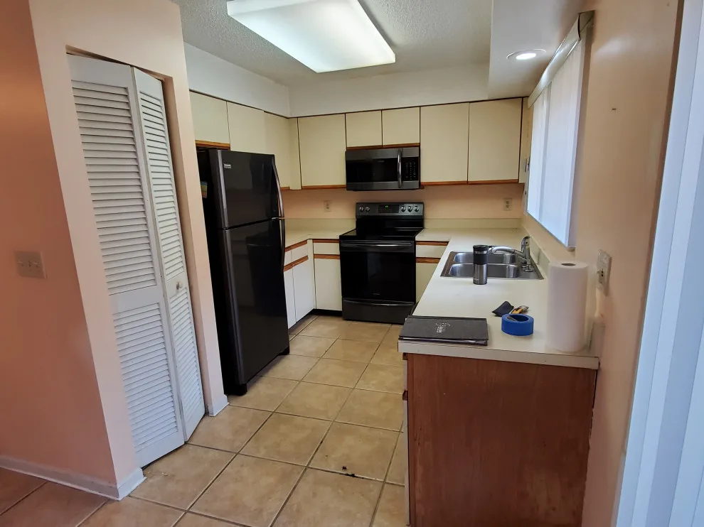 Matte Grey Transitional Kitchen Renovation by Kitchen Solvers Of Fort Lauderdale - Photo 16