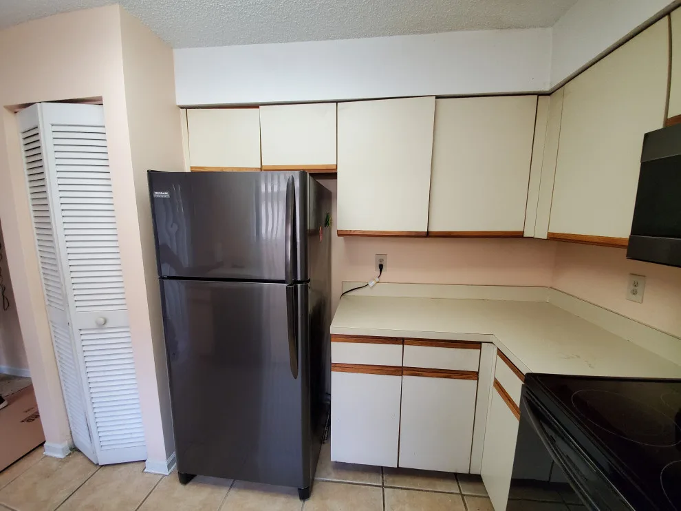 Matte Grey Transitional Kitchen Renovation by Kitchen Solvers Of Fort Lauderdale - Photo 15
