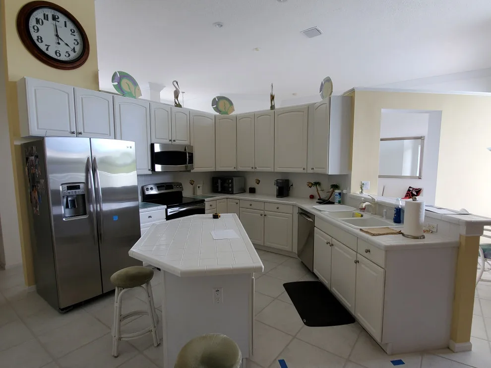 Two-Tone Kitchen Remodel Transformation by Kitchen Solvers Of Fort Lauderdale - Photo 14