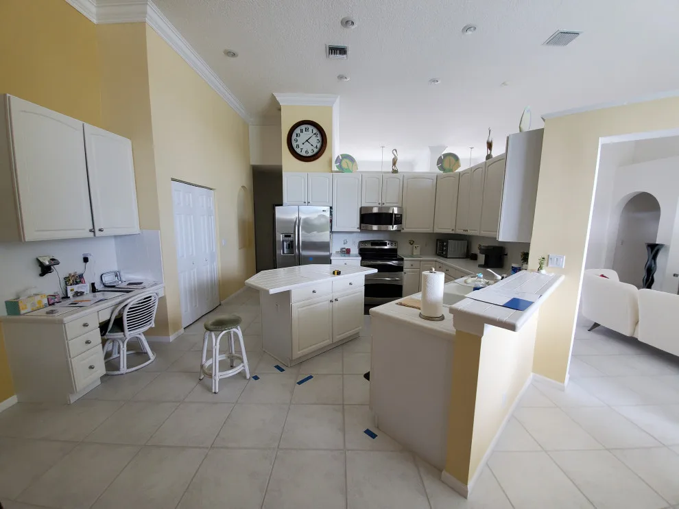 Two-Tone Kitchen Remodel Transformation by Kitchen Solvers Of Fort Lauderdale - Photo 15