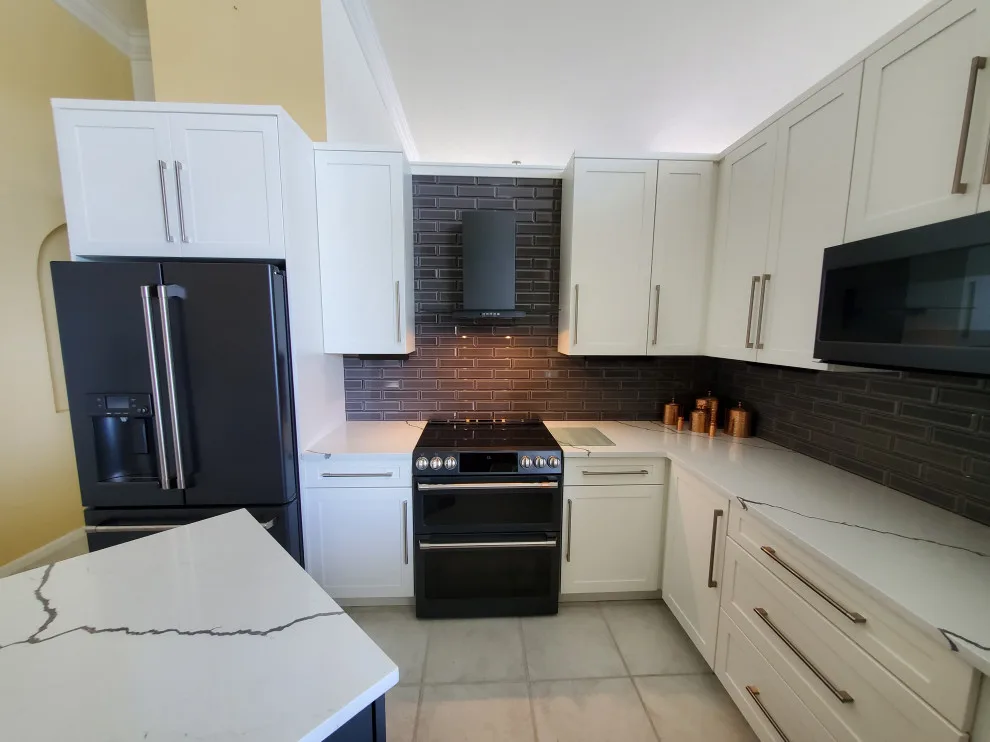 Two-Tone Kitchen Remodel Transformation by Kitchen Solvers Of Fort Lauderdale - Photo 9