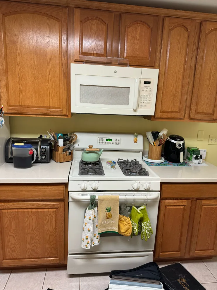 Hudson White Cabinets Kitchen Remodel in Transition by Kitchen Solvers Of Grayslake - Photo 11
