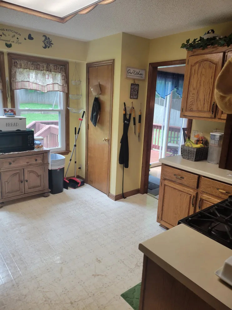 New Slate Cabinet Transitional Kitchen Renovation by Kitchen Solvers Of Spring Hill - Photo 2
