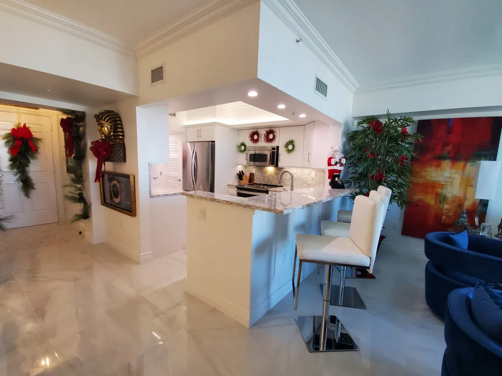 Satin White Transitional Kitchen Renovation by Kitchen Solvers Of Fort Lauderdale - Photo 4