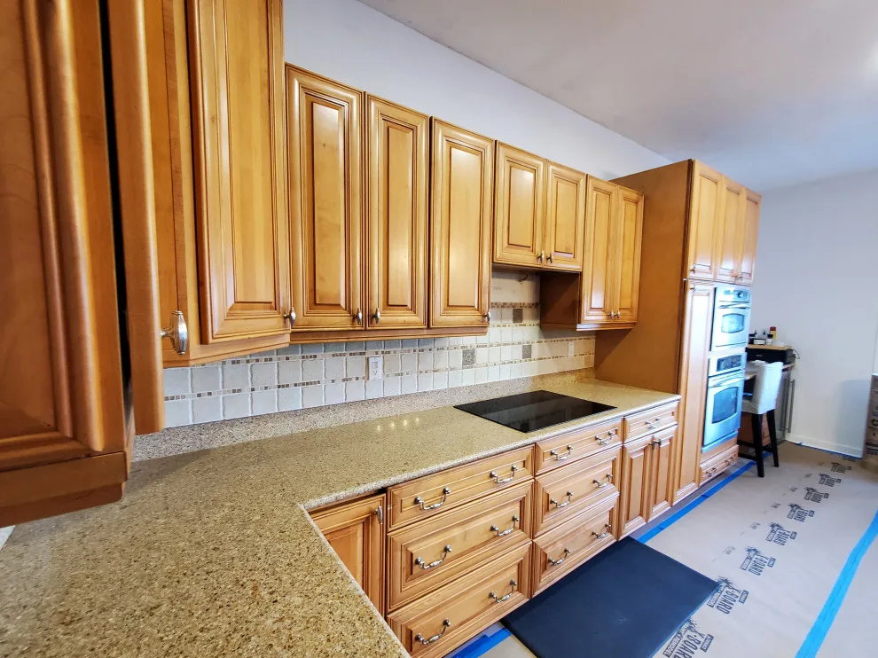 Satin White Shaker Door Transitional Kitchen Renovation by Kitchen Solvers Of Fort Lauderdale - Photo 3