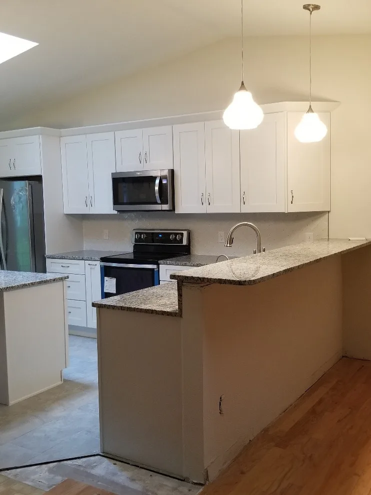 White Transitional Kitchen Renovation by Kitchen Solvers Of Orlando - Photo 4