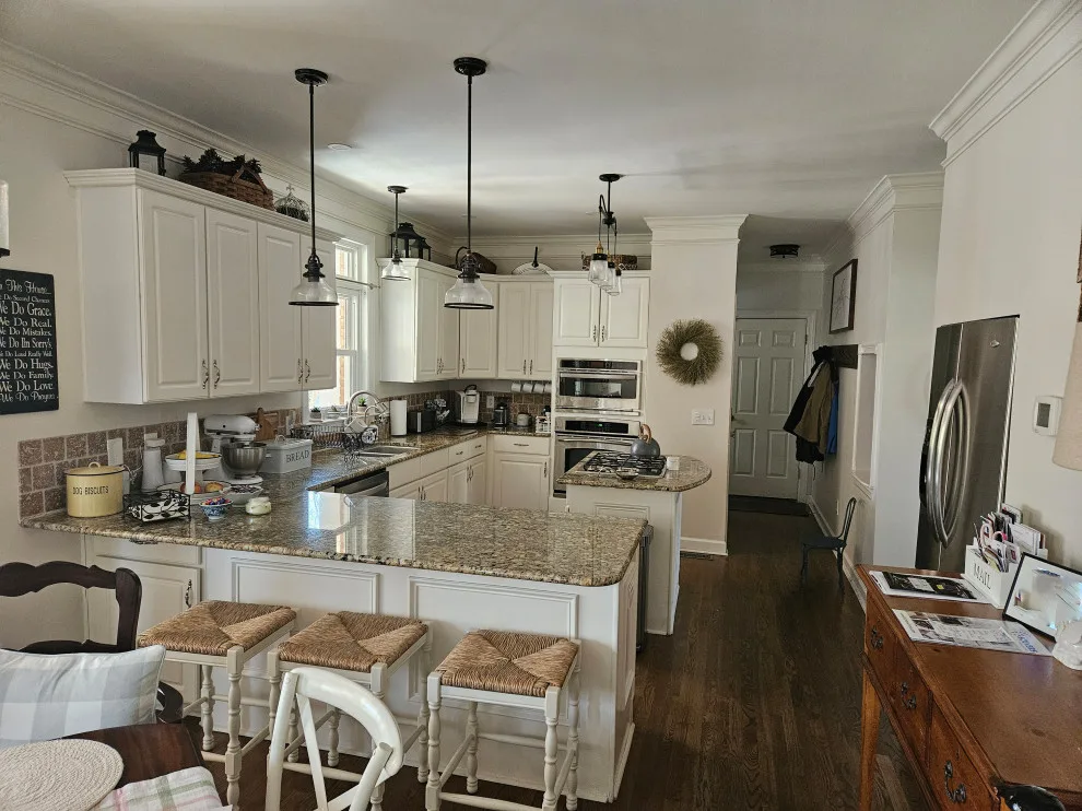 Two-Tone Cabinet Transitional Kitchen Renovation by Kitchen Solvers Of Spring Hill - Photo 3