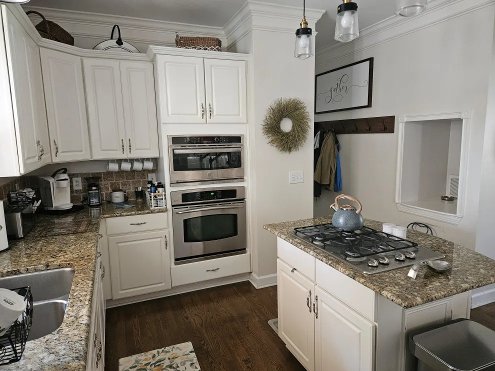 Two-Tone Cabinet Transitional Kitchen Renovation by Kitchen Solvers Of Spring Hill - Photo 30