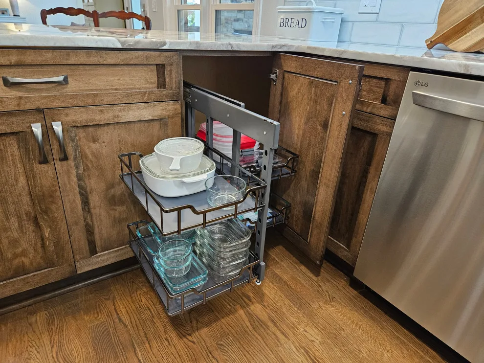 Two-Tone Cabinet Transitional Kitchen Renovation by Kitchen Solvers Of Spring Hill - Photo 5