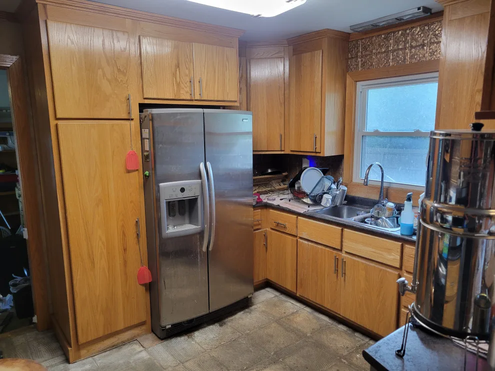 Spruce Cabinet Kitchen Renovation by Kitchen Solvers Of Spring Hill - Photo 4