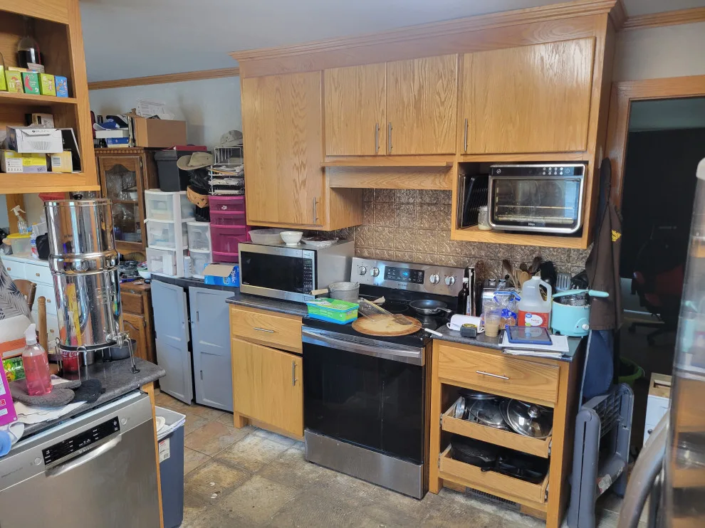 Spruce Cabinet Kitchen Renovation by Kitchen Solvers Of Spring Hill - Photo 12