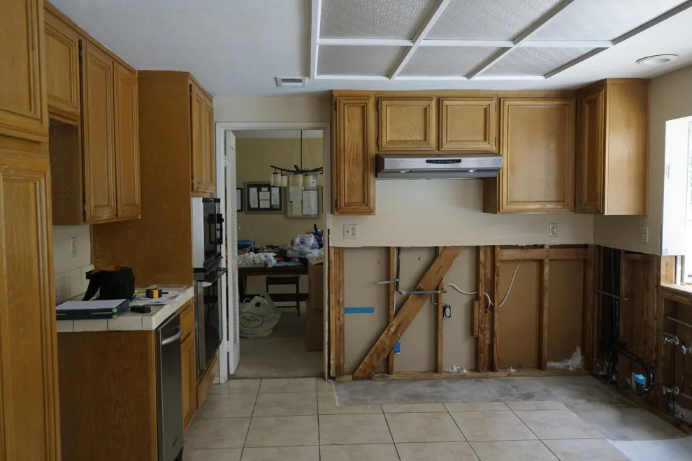 Via Verde Kitchen Renovation by Anderson Reconstruction, Inc - Photo 6