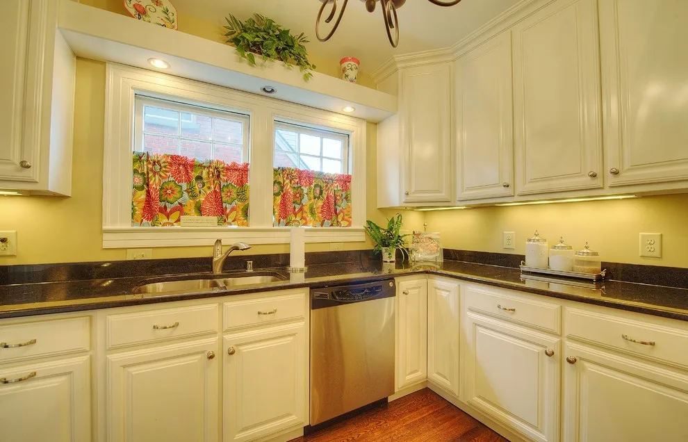 Vincent's Kitchen and Bath by Crawford Builders - Photo 10