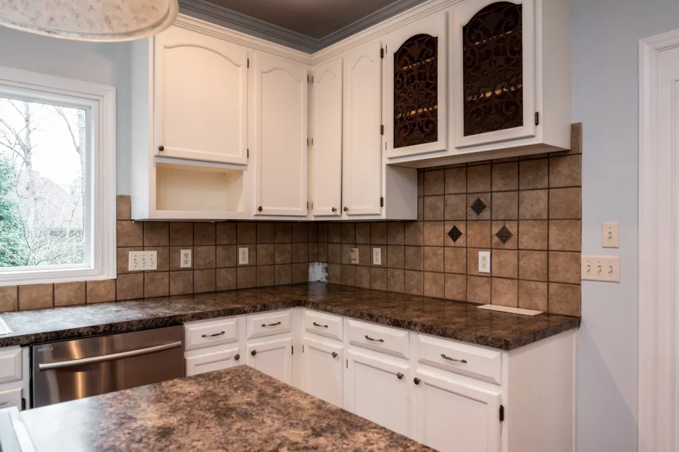 Weddington Bespoke Kitchen by Detailed Interiors Inc. - Photo 10