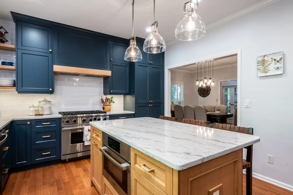 Weddington Bespoke Kitchen by Detailed Interiors Inc. - Photo 3