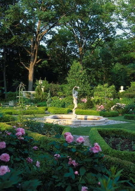 Gardens of Beaulieu by Rosmarin Landscape Design - Photo 7