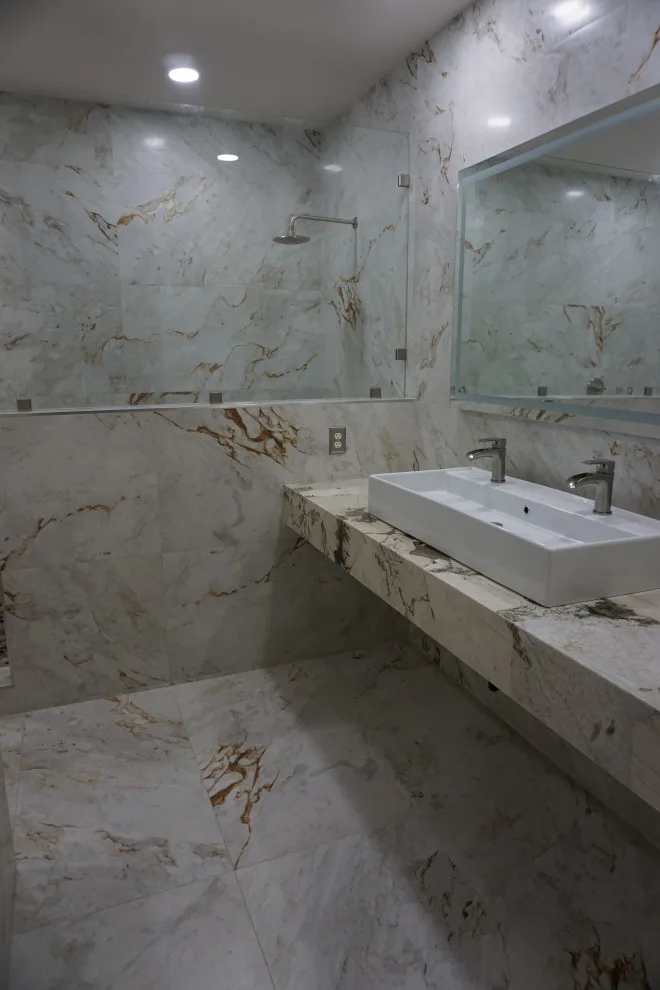 Rustic White Master Bath by Amos Tile LV - Photo 5