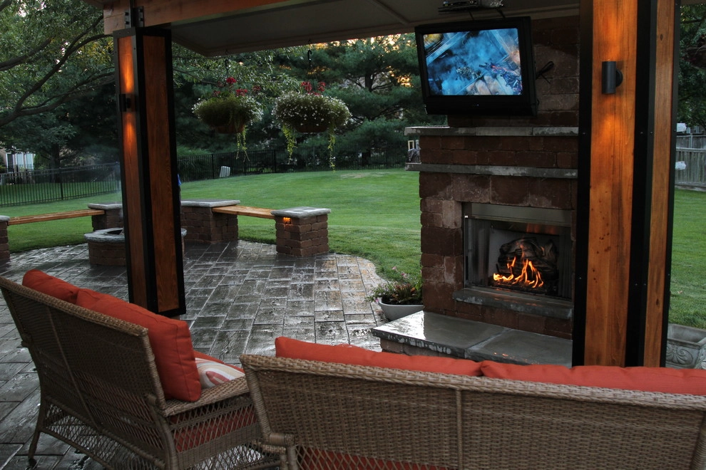 Paradise at the Pavilions by Royal Creations Architectural Landscaping - Photo 3