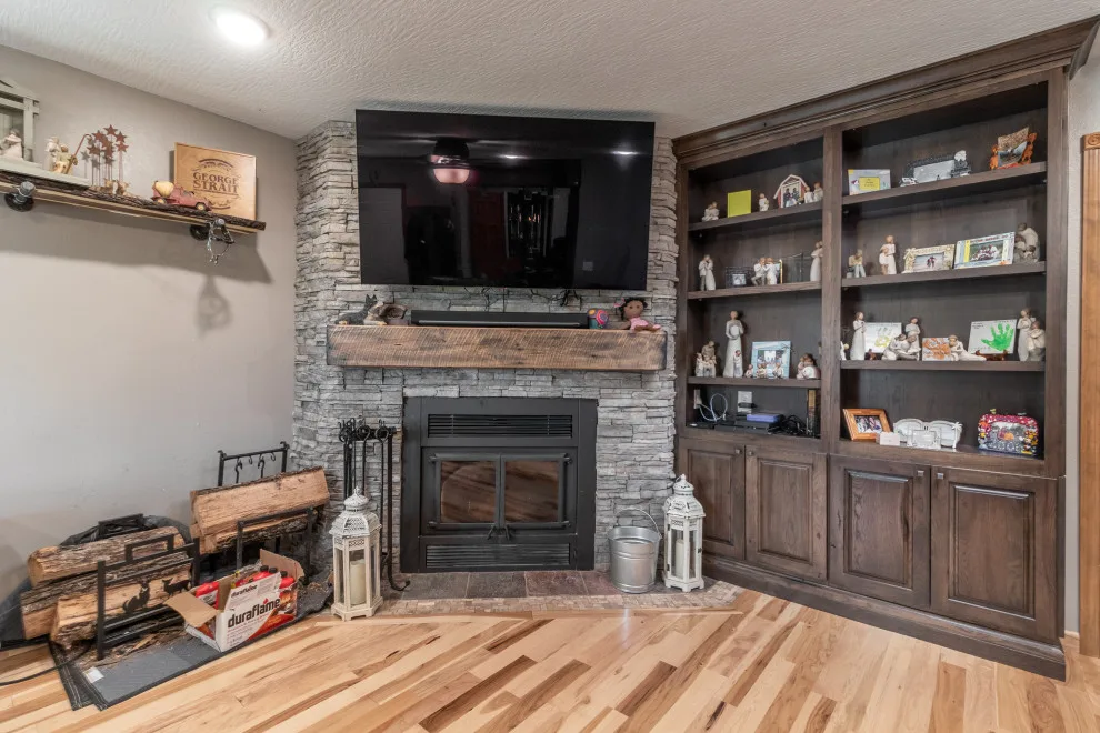 Windsor Drive by Your Life Design LLC - Photo 17