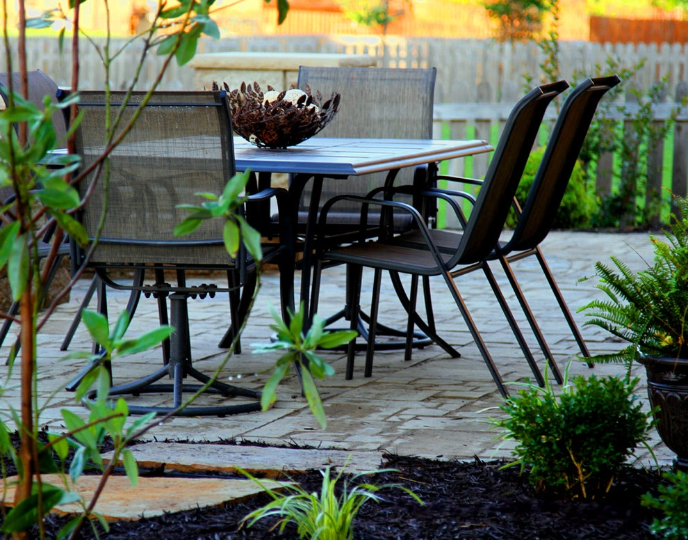 Blue Springs Backyard BBQ by Royal Creations Architectural Landscaping - Photo 2