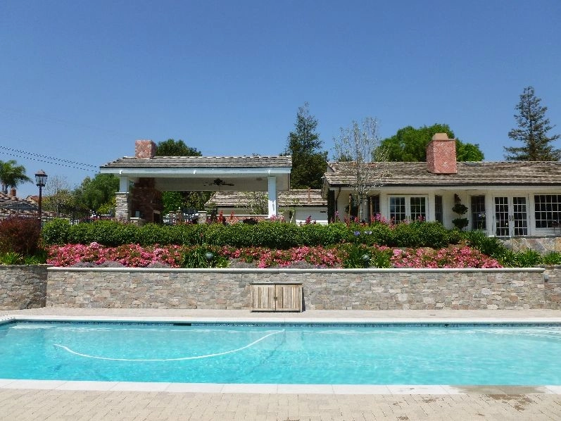 Country Estate by Rue Group, Inc. / Kathryn Rue, Landscape Architect - Photo 3