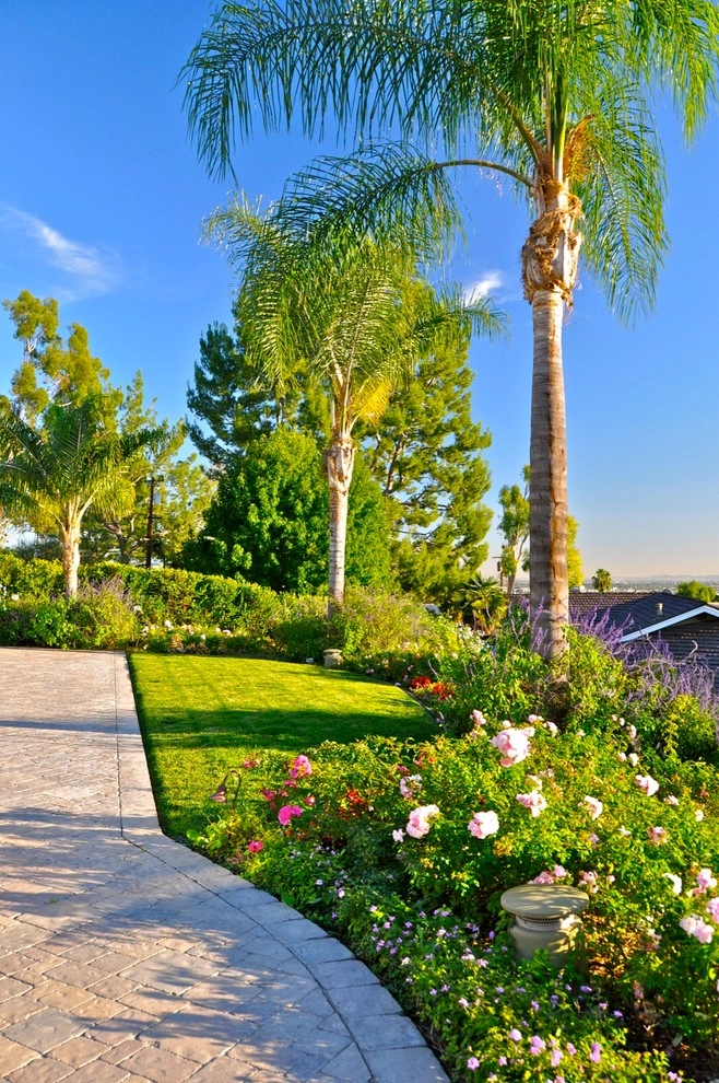 Family Fun by Rue Group, Inc. / Kathryn Rue, Landscape Architect - Photo 2