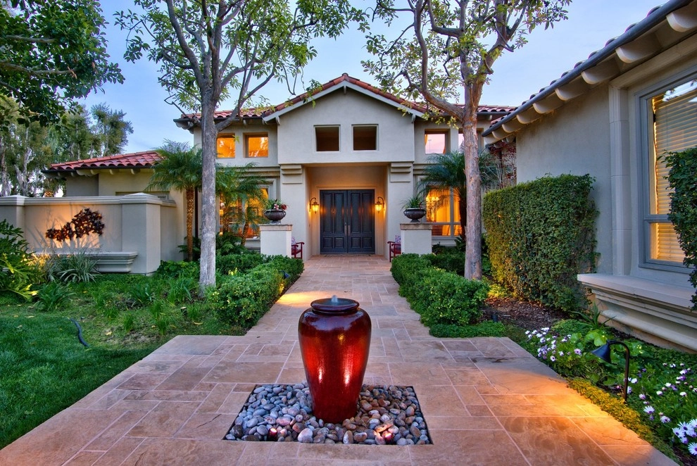 Hilltop Oasis by Rue Group, Inc. / Kathryn Rue, Landscape Architect - Photo 3