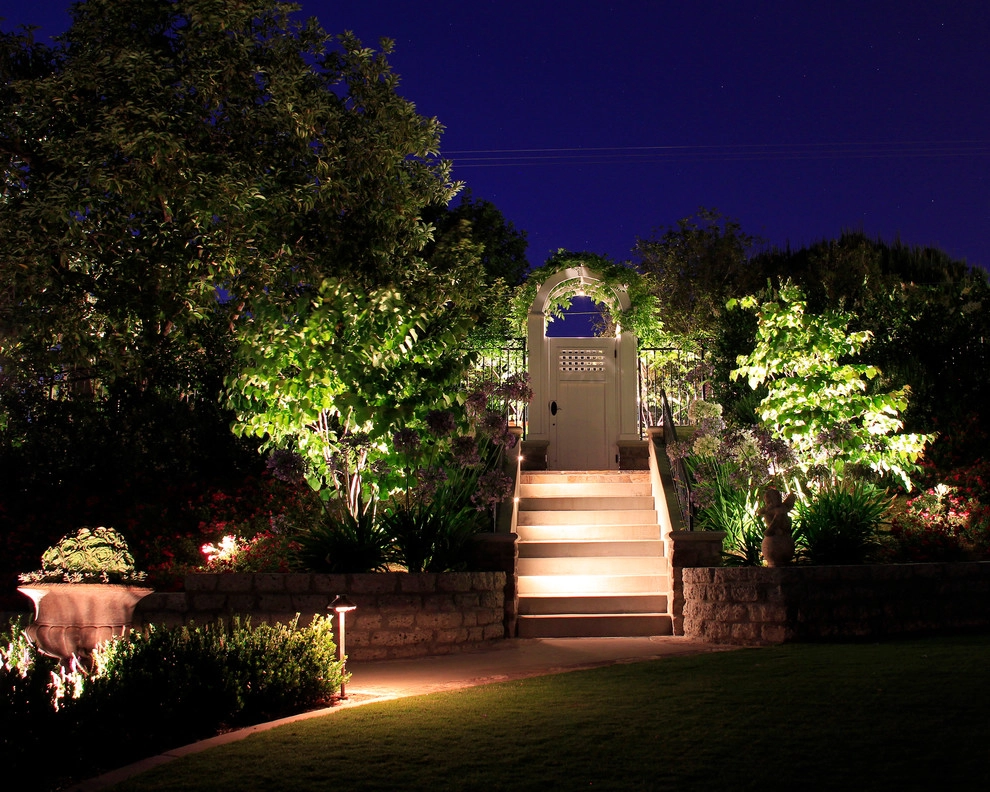 Landscape Lighting by Rue Group, Inc. / Kathryn Rue, Landscape Architect - Photo 3