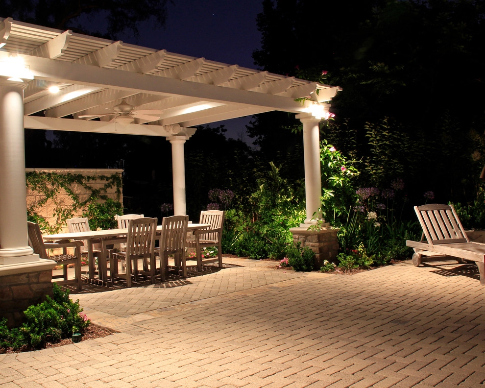 Landscape Lighting by Rue Group, Inc. / Kathryn Rue, Landscape Architect - Photo 9