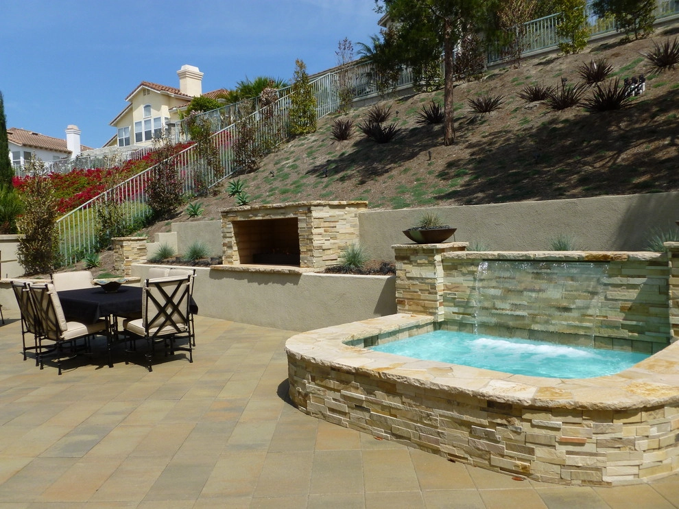 Contemporary Backyard by Rue Group, Inc. / Kathryn Rue, Landscape Architect - Photo 14