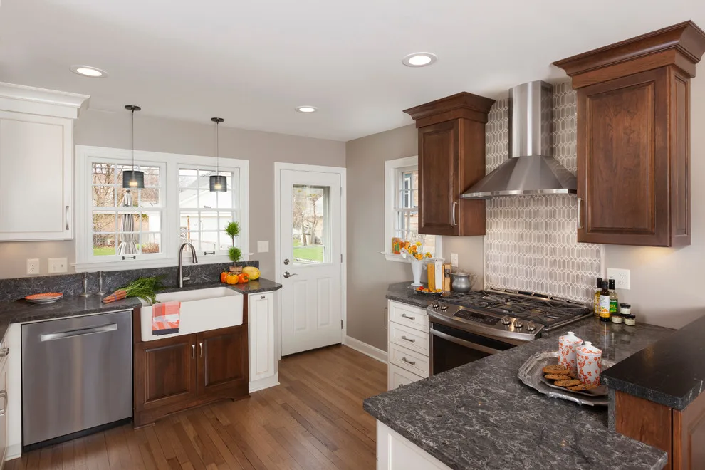 Advantage Design + Remodel - Photo 12
