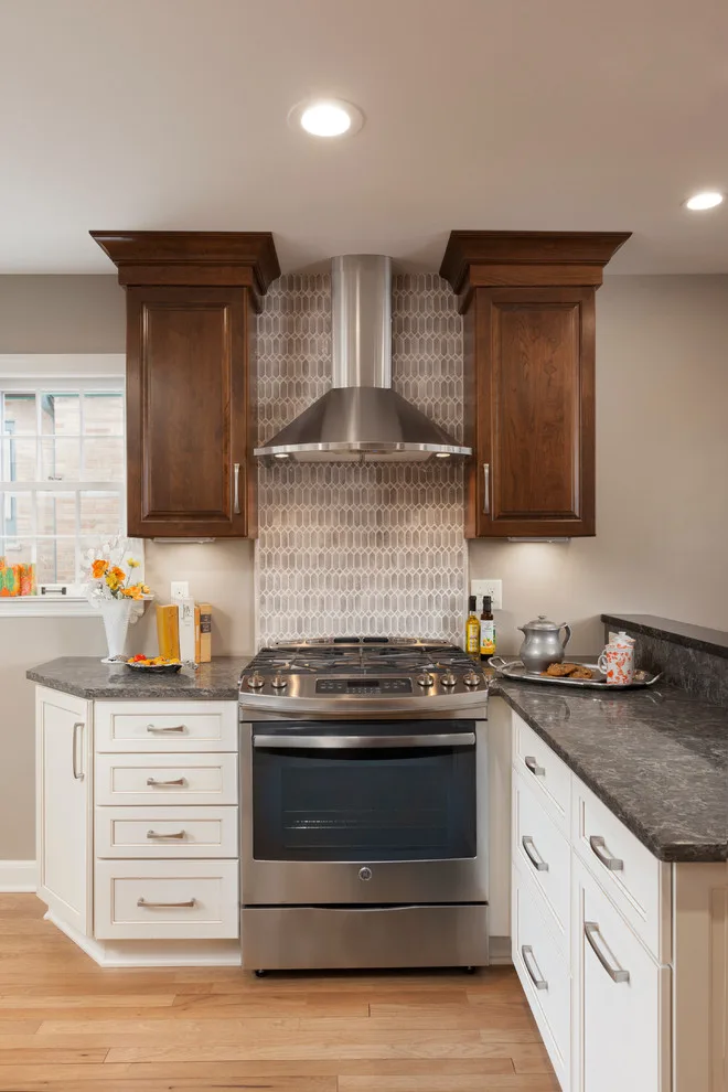 1940s Kitchen Renovation - Whitefish Bay by Advantage Design + Remodel - Photo 4