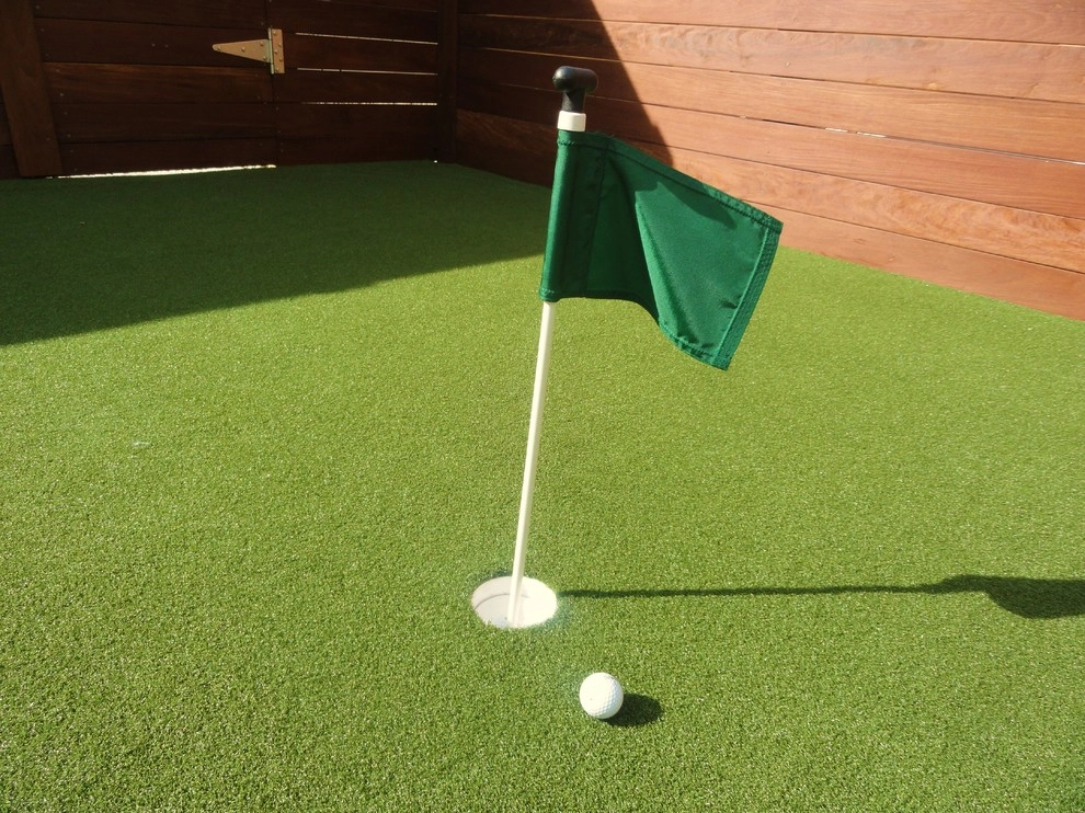 Putting Green Terrace by RugZoom Synthetic Grass & Landscaping - Photo 5