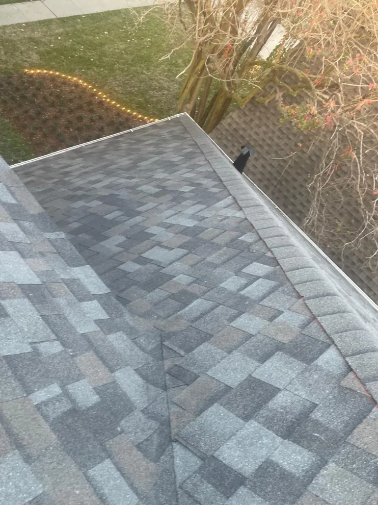 Universal Roofing And Restoration - Photo 14