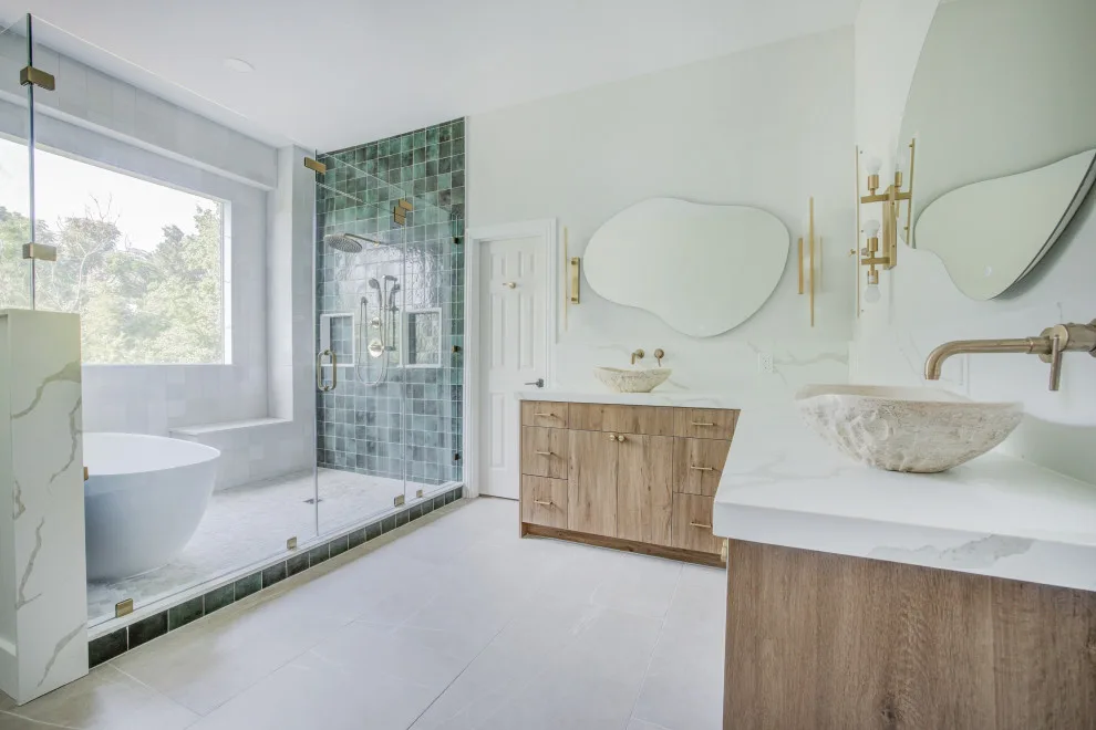 Aloe CV Kitchen and Main Bathroom by Fit Build Construction - Photo 3