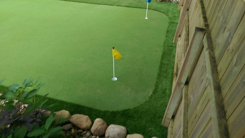 Long Beach Putt Project by RugZoom Synthetic Grass & Landscaping - Photo 24