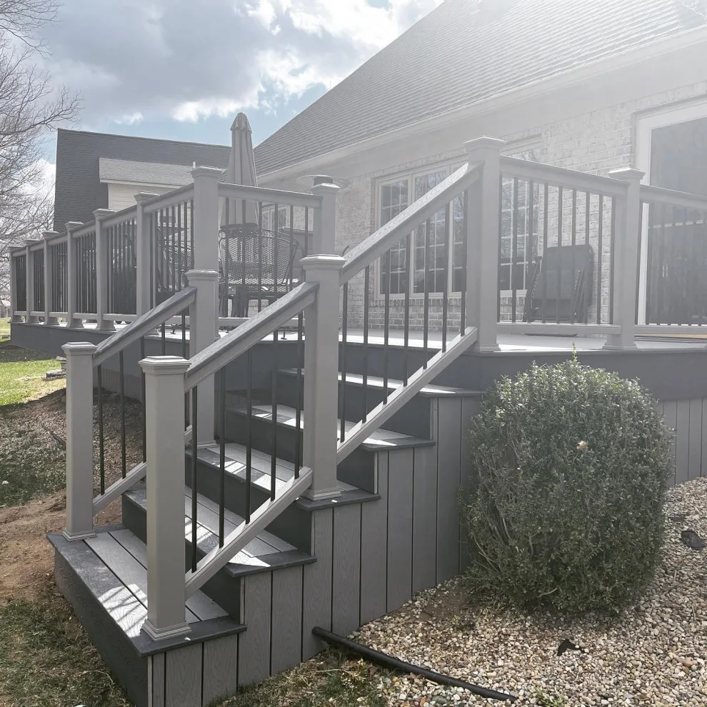 Dual-Tone Cantilevered Trex Deck by Homanvestments LLC & Extreme Custom Construction - Photo 4