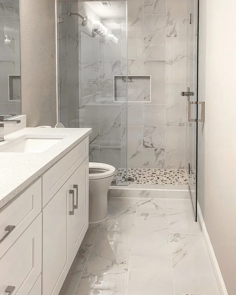 Contemporary Bathrooms by Fit Build Construction - Photo 5