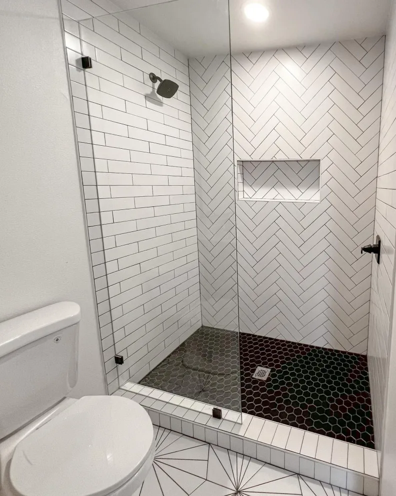Contemporary Bathrooms by Fit Build Construction - Photo 2