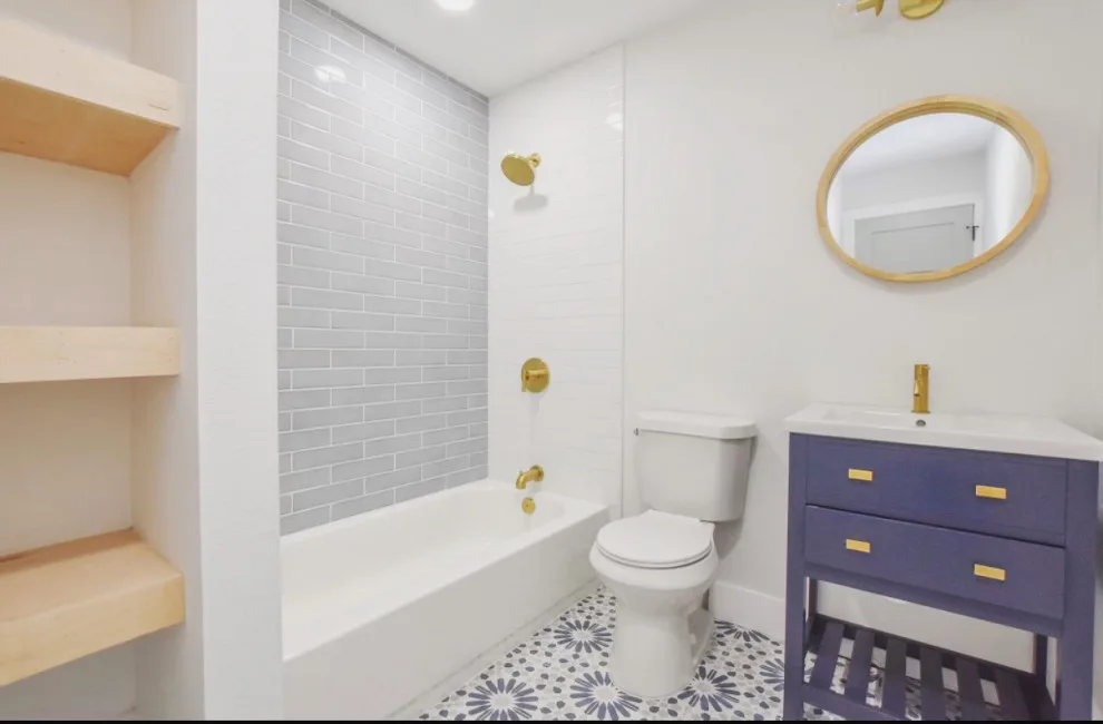 Contemporary Bathrooms by Fit Build Construction - Photo 13