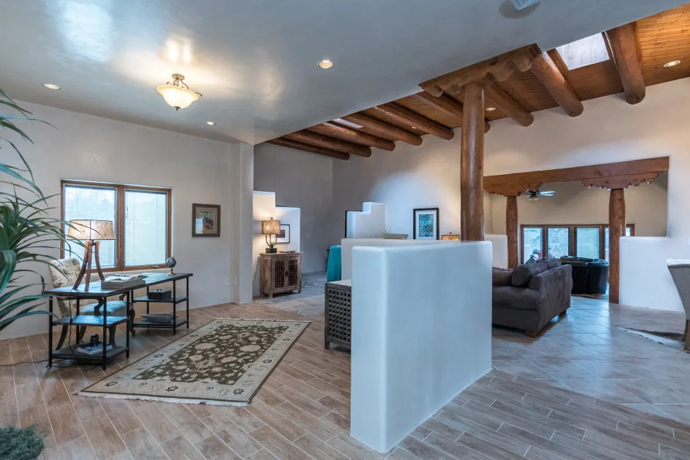 Santa Fe-inspired makeover by Clemens Custom Homes LLC. - Photo 9